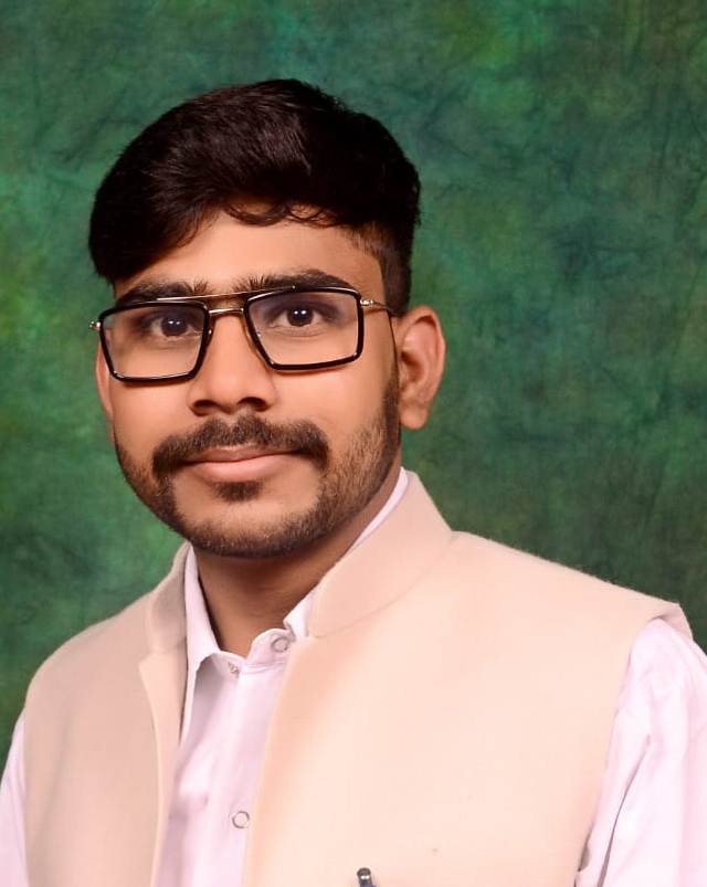 अजीत दिनकर 